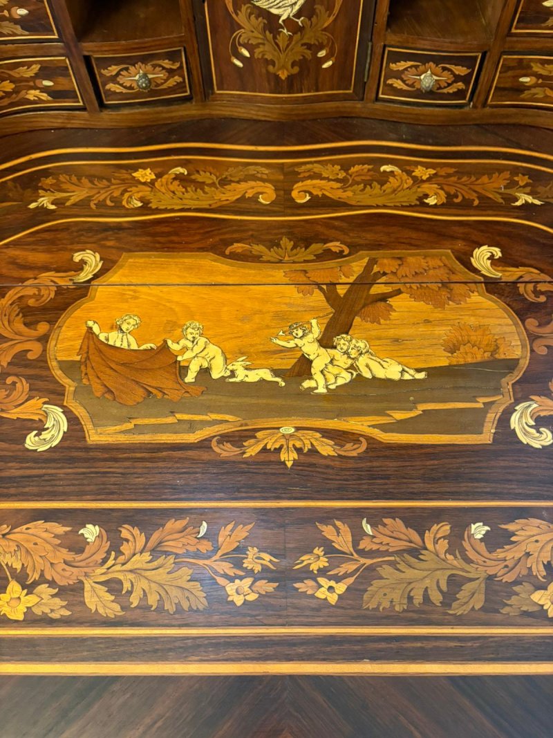 Outstanding Quality Antique Italian Marquetry Inlaid Burr Walnut Bureau Bookcase - Image 16